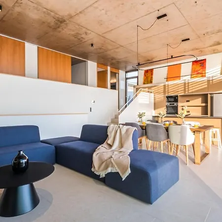 House קלייטה