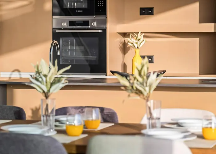 House * Кальета